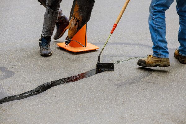 Parking Lot Crack Sealing in Edmond