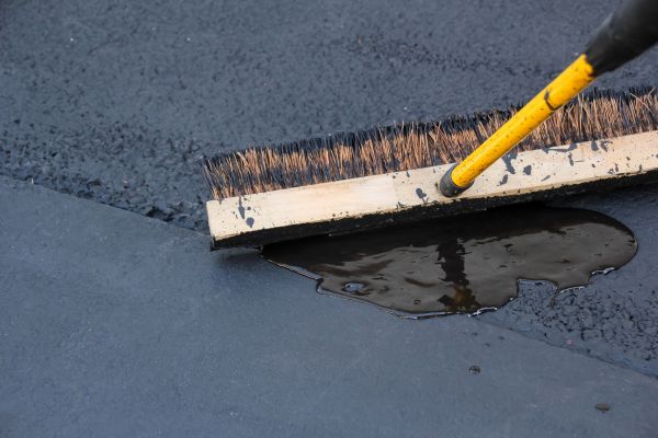 Cost of Blacktop Sealcoating in Edmond